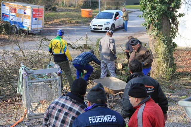 Arbeitseinsatz rund um das Vereinsheim am 7. Februar 2015_12